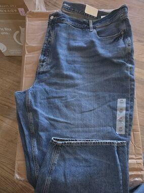 Old Navy Women's Straight Leg Jeans - Blue Denim